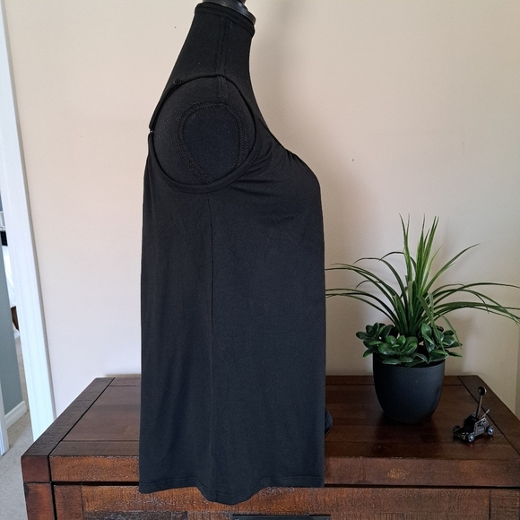 ❤️ 32 Degrees Cool Cami Tank Medium Black Built In Bra NWOT - Picture 7 of 12